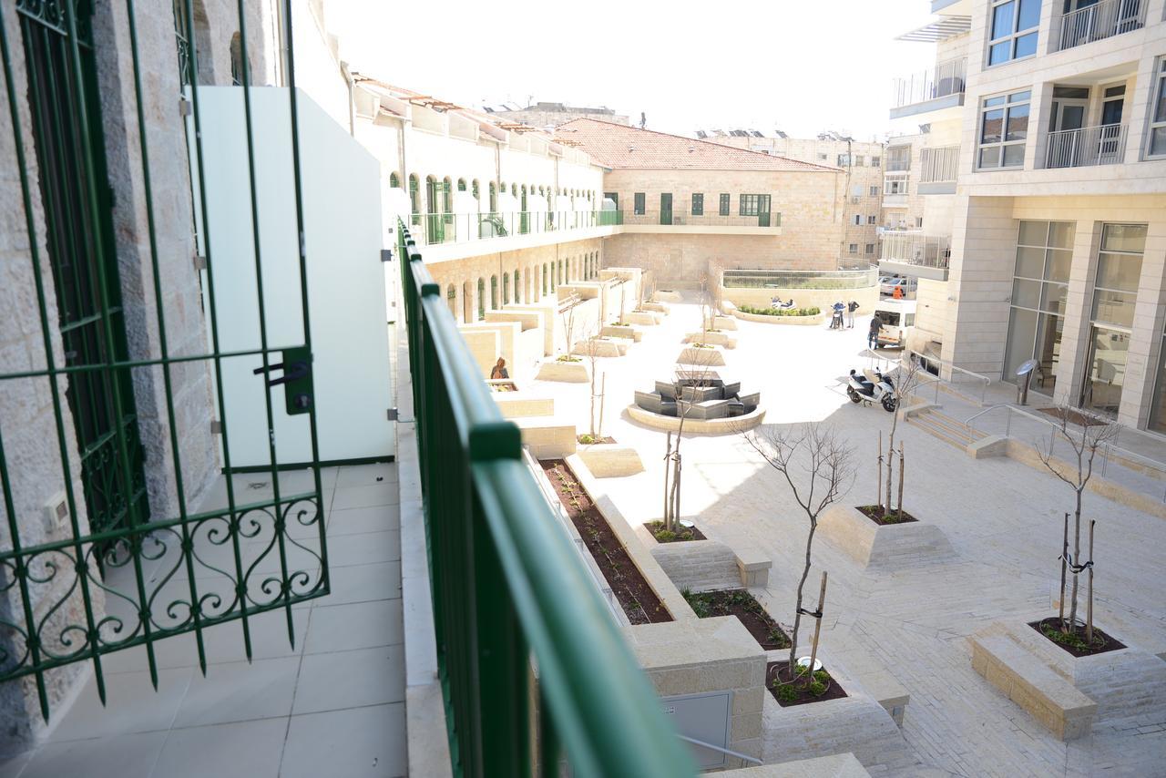 Saidoff, Amazing 4 Bedroom 3 Bath In City Center, Pool, Parking!!! Jeruzsálem Kültér fotó
