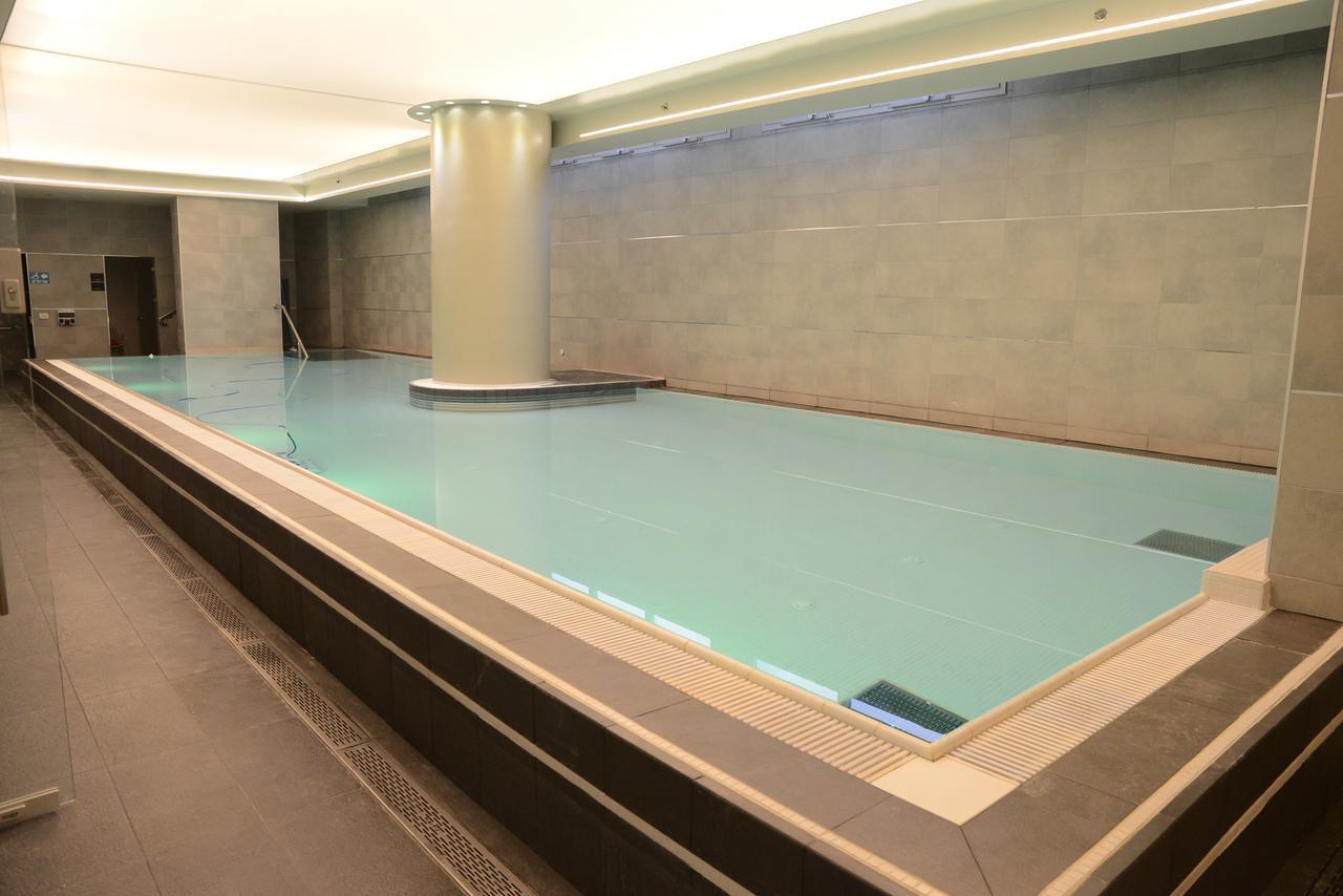 Saidoff, Amazing 4 Bedroom 3 Bath In City Center, Pool, Parking!!! Jeruzsálem Kültér fotó